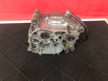 Load image into Gallery viewer, TTR90E ENGINE CASES CRANKCASE MOTOR OEM GENUINE YAMAHA TTR 90 (FITS ALL YEARS)