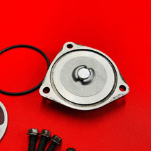 Load image into Gallery viewer, DRZ125 OIL FILTER SCREEN COVER PLATE OEM GENUINE SUZUKI DR-Z DRZ 125 L (2003-07)