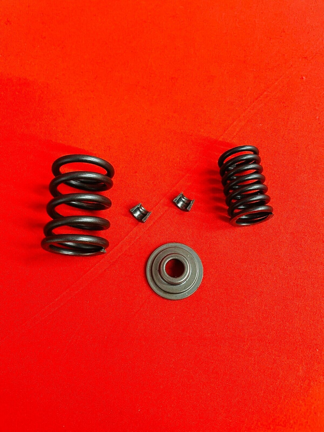 CRF80 VALVE SPRING KEEPERS INTAKE EXHAUST OEM GENUINE HONDA CRF 80 