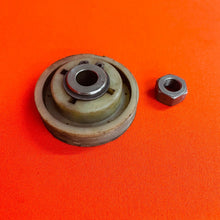 Load image into Gallery viewer, KTM50 OIL PUMP WORM GEAR OEM GENUINE KTM 50 MINI ADVENTURE SX SR JR (2002-2008) 