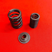 Load image into Gallery viewer, CRF80 VALVE SPRING INTAKE EXHAUST OEM GENUINE HONDA CRF XR 80 