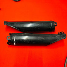 Load image into Gallery viewer, CRF250R FORK GUARDS COVERS BLACK GENUINE OEM HONDA CRF 250 R (2004-2008)