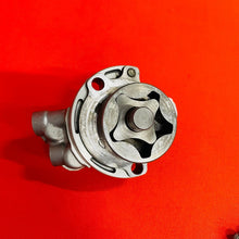Load image into Gallery viewer, YZ400F OIL PUMP COMPLETE GENUINE OEM YAMAHA WR YZ 400 F (98-00)