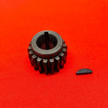 Load image into Gallery viewer, CRF150F PRIMARY DRIVE GEAR WOODRUFF KEY GENUINE OEM HONDA CRF 150 F (2003-2005)