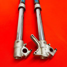 Load image into Gallery viewer, YZ250 FORKS FRONT SHOCKS SUSPENSION GENUINE OEM YAMAHA YZ 250 (01-03)