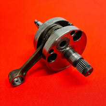 Load image into Gallery viewer, KX85 CRANK SHAFT GOOD CRANKSHAFT ROD OEM GENUINE KAWASAKI KX 85 100 (2001-2005)