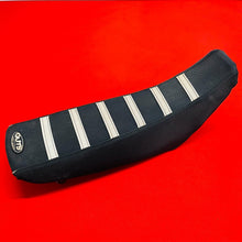 Load image into Gallery viewer, KX85 SEAT COMPLETE OEM GENUINE KAWASAKI KX 85 100 (2001-2005)