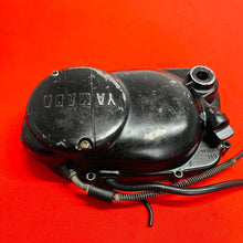Load image into Gallery viewer, YAMAHA MX80 CLUTCH COVER CASE WITH OIL PUMP OEM GENUINE TY GT MX 80 (1974-1982)