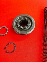 Load image into Gallery viewer, PW50 OIL PUMP DRIVE GEAR WORM PINION OEM GENUINE YAMAHA PW 50 Y ZINGER  