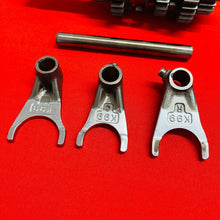 Load image into Gallery viewer, CRF250F TRANSMISSION COMPLETE GEAR BOX OEM GENUINE HONDA CRF 250 F (2019-2025)