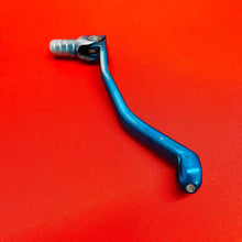 Load image into Gallery viewer, YZ250 SHIFTER GEAR SHIFT LEVER PEDAL ALUMINUM YAMAHA YZ 250 (2002-2022)