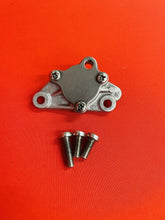 Load image into Gallery viewer, CRF50 OIL PUMP WITH BOLTS OEM GENUINE HONDA CRF XR 50 70 CRF70