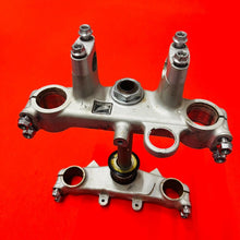 Load image into Gallery viewer, CRF150F TRIPLE CLAMPS TREES GENUINE OEM HONDA CRF 150 F (2003-2017)