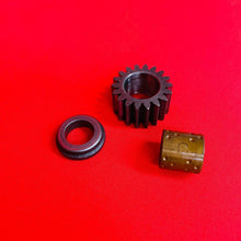 Load image into Gallery viewer, HONDA Z50A PRIMARY GEAR CRANK 1971 GENUINE OEM MINI TRAIL Z 50 A K2