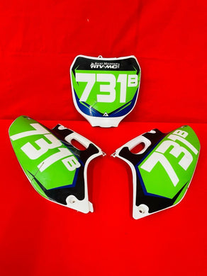 YZ250F NUMBER PLATES KIT PLASTICS # 731 OEM GENUINE YAMAHA YZ WR 250 F (2001-02)