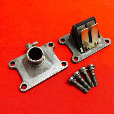 YAMAHA MX80 REEDS VALVE CAGE INTAKE MANIFOLD OEM GENUINE TY GT MX 80 (1974-1982)