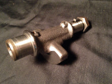 Load image into Gallery viewer, TTR 225 COUNTER BALANCER SHAFT GENUINE OEM YAMAHA TTR225 