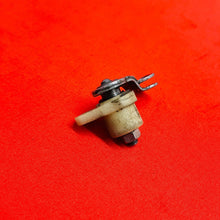 Load image into Gallery viewer, YAMAHA MX80 CLUTCH LEVER PUSH ROD SCREW ACTUATOR OEM GENUINE TY GT MX 80 (74-82)