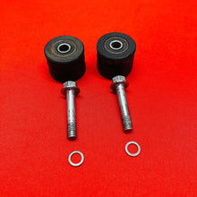 Load image into Gallery viewer, RM125 CHAIN WHEEL ROLLER GUIDE GENUINE OEM SUZUKI RM 125 (2001-2008)