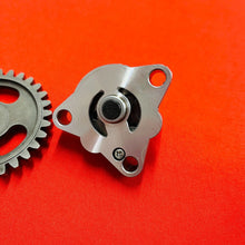 Load image into Gallery viewer, DRZ125 OIL PUMP COMPLETE OEM GENUINE SUZUKI DR-Z DRZ 125 L 2003 - 2019