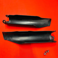 Load image into Gallery viewer, CRF250R FORK GUARDS COVERS BLACK GENUINE OEM HONDA CRF 250 R (2004-2008)
