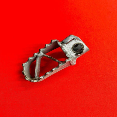 KTM50 RIGHT FOOT PEG REST OEM GENUINE KTM 50 SX (03-08)