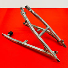 Load image into Gallery viewer, RMZ450 SUB FRAME SUBFRAME GENUINE OEM SUZUKI RMZ 450 (05-07)