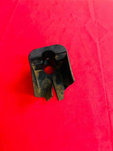 Load image into Gallery viewer, TTR110 GAS TANK RUBBER MOUNT SHOCK BOOT COVER OEM GENUINE YAMAHA TTR 110 E