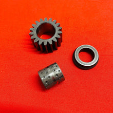 Load image into Gallery viewer, CRF70 PRIMARY DRIVE GEAR CRANK SHAFT OEM GENUINE HONDA CRF XR 70 (2004-2012)