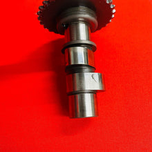 Load image into Gallery viewer, XR80 CAM SHAFT CAMSHAFT TIMING GEAR GENUINE OEM HONDA XR 80 (85-96)