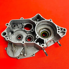 Load image into Gallery viewer, KX85 RIGHT ENGINE CASE CRANKCASE OEM GENUINE KAWASAKI KX 85 100 (2001-2005)