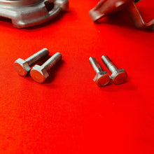 Load image into Gallery viewer, XR75 OIL PUMP COMPLETE GENUINE OEM HONDA XR 75 (73-79)