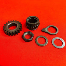 Load image into Gallery viewer, XR250 PRIMARY DRIVE CRANK GEARS GENUINE OEM HONDA XR 250 R (1984-1989)