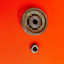 Load image into Gallery viewer, KTM50 OIL PUMP WORM GEAR OEM GENUINE KTM 50 MINI ADVENTURE SX SR JR (2002-2008) 