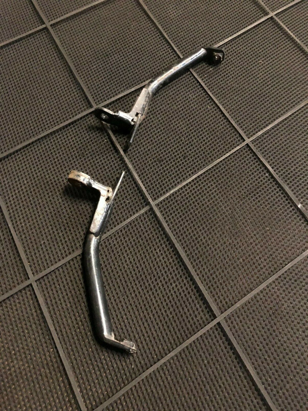 KFX50 FENDER MOUNTS PLASTICS BRACKETS GENUINE KAWASAKI KFX 50 (07-14) 08 09 13