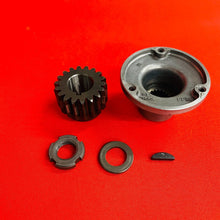 Load image into Gallery viewer, CRF150F PRIMARY DRIVE GEAR OIL PUMP GENUINE OEM HONDA CRF 150 F 2003 - 2005