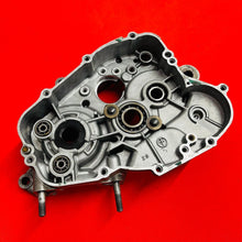 Load image into Gallery viewer, KX85 RIGHT ENGINE CASE CRANKCASE OEM GENUINE KAWASAKI KX 85 100 (2001-2005)