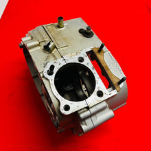 Load image into Gallery viewer, DRZ125 ENGINE CASES MATCHING CRANKCASE OEM GENUINE SUZUKI DR-Z DRZ 125 L (03-07)
