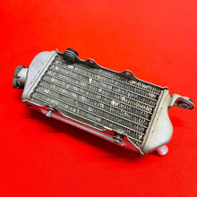 Load image into Gallery viewer, KX85 RADIATOR WITH CAP OEM GENUINE KAWASAKI KX 85 100 (2001-2013)