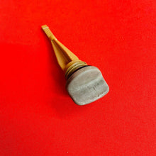 Load image into Gallery viewer, XL75 DIP STICK OIL LEVEL CHECK CAP GENUINE 77 78 79 OEM HONDA XL 75