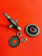 Load image into Gallery viewer, TTR225 COUNTERSHAFT CRANK BALANCER SHAFT GEAR GENUINE OEM YAMAHA TTR 225 