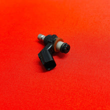 Load image into Gallery viewer, CRF250F FUEL INJECTOR ASSEMBLY EFI KEIHIN OEM GENUINE HONDA CRF 250 F (2019-2025