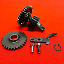 Load image into Gallery viewer, KX85 KICK START SHAFT STARTER GEAR SPINDLE OEM GENUINE KAWASAKI KX 85 100 (01-13