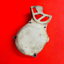 Load image into Gallery viewer, YZ80 STATOR COVER FLYWHEEL ENGINE CASE GENUINE OEM YAMAHA YZ 80 (1993-2001)