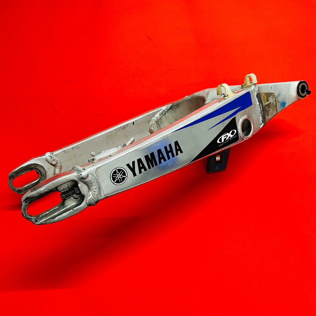 YZ250 SWING ARM POLISHED SWINGARM GENUINE OEM YAMAHA YZ 250 (2002-2004)