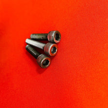 Load image into Gallery viewer, YZ400F OIL PUMP COMPLETE GENUINE OEM YAMAHA WR YZ 400 F (98-00)