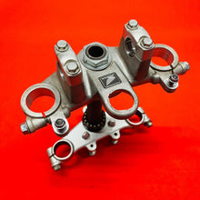Load image into Gallery viewer, CRF110 TRIPLE CLAMPS TREES COMPLETE GENUINE OEM HONDA CRF 110 F 2013-2018