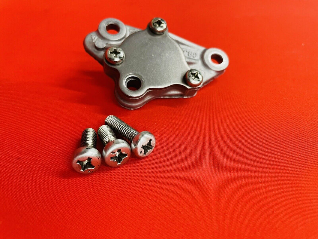 CRF50 OIL PUMP WITH BOLTS OEM GENUINE HONDA CRF XR 50 70 CRF70
