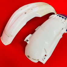 Load image into Gallery viewer, YZ250F WHITE FENDERS FRONT REAR PLASTICS GENUINE OEM YAMAHA YZ 250 F (01-02)