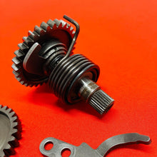 Load image into Gallery viewer, KX65 KICK START SHAFT STARTER GEAR GENUINE OEM KAWASAKI RM KX 65 (2002-2022)